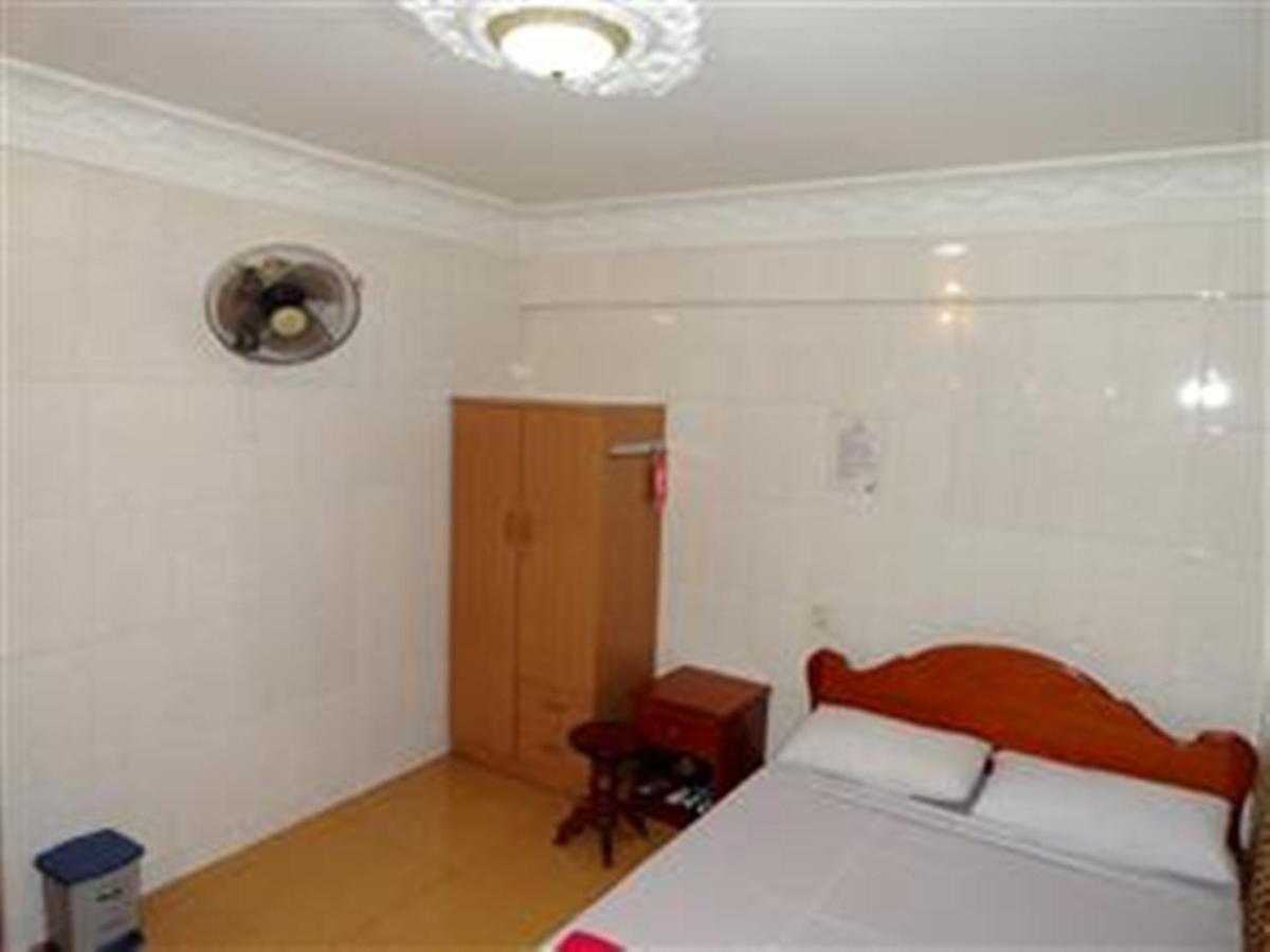 Lucky 2 Guesthouse Пном Пен Екстериор снимка