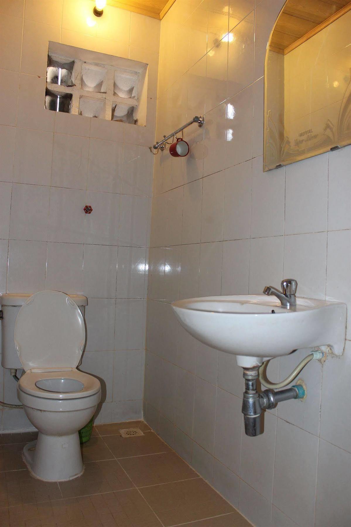 Lucky 2 Guesthouse Пном Пен Екстериор снимка